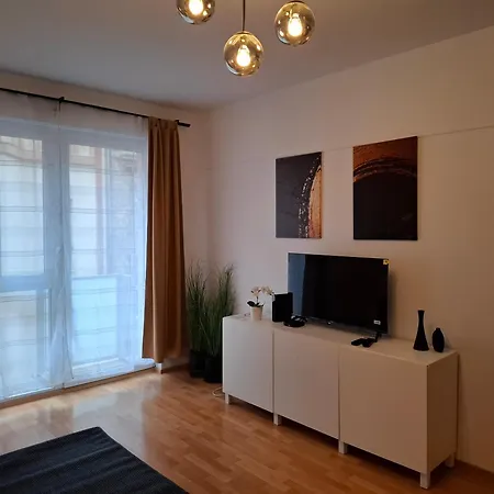 Apartment Hi Downtown A12 *